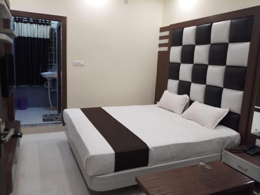 Hotel R K Residency Muzaffarpur Eksteriør billede